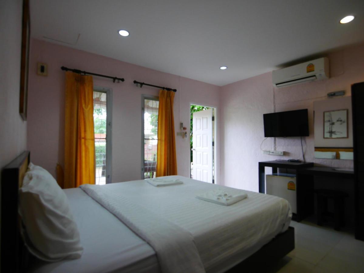 Forest Bungalows & Mama'S Restaurant Chalong Luaran gambar